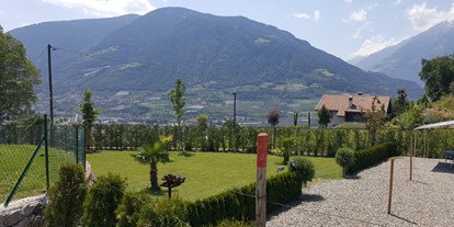 Reisemobilstellplatz - Duschen - Trentino-Südtirol - Camper Stellplatz Schneeburghof
