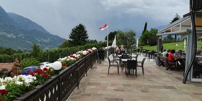 Reisemobilstellplatz - Duschen - Trentino-Südtirol - Restaurant - Camper Stellplatz Schneeburghof