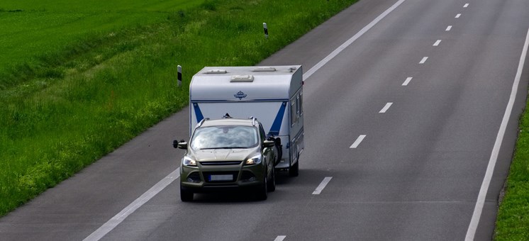 Traveling with a trailer - what should you pay attention to when driving a trailer? - stellplatz.info