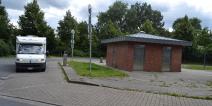 Motorhome parking space - Umgebungsschwerpunkt: Stadt - Lüneburger Heide - Auf den Sülzwiesen