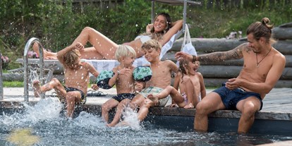 Reisemobilstellplatz - Moena - Bio Pool - SchartnerAlm Camping