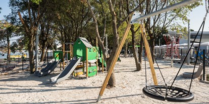 Reisemobilstellplatz - Art des Stellplatz: eigenständiger Stellplatz - Falkensteiner Premium Camping Zadar