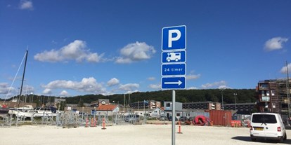 Motorhome parking space - Hunde erlaubt: Hunde erlaubt - Vejle - Vejle Lystbådehavn - Vejle Lystbådehavn