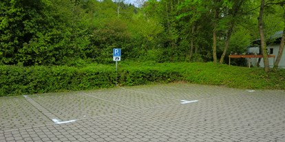 Motorhome parking space - Art des Stellplatz: ausgewiesener Parkplatz - Baden-Württemberg - Unser Stellplatz  - Michelbach an der Bilz 