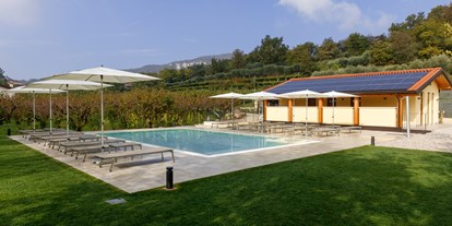 Reisemobilstellplatz - Frischwasserversorgung - Gardasee - Verona - La nostra piscina - Agriturismo Agricamping GARDA NATURA