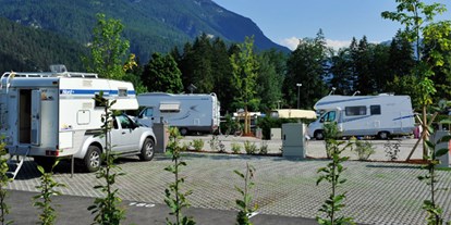Motorhome parking space - Umgebungsschwerpunkt: Berg - Stellplatz vor und im Alpen Caravan Park Achensee