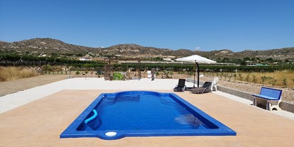 Reisemobilstellplatz - Salinas (Kastilien-La Mancha) - Pool - JS OASE