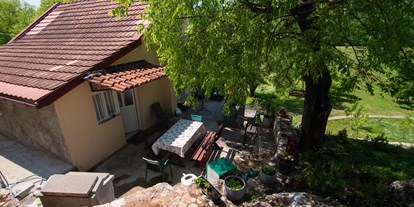 Reisemobilstellplatz - Bademöglichkeit für Hunde - Podgorica - Purple Eye Estate - (Camping-ground and Winery Jokaš) 