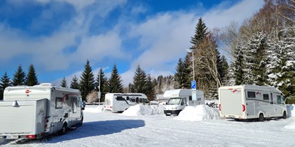 Motorhome parking space - Wintercamping - Karlovy Vary region - Stellplatz Havlovka