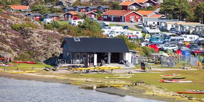 Motorhome parking space - Umgebungsschwerpunkt: Strand - Sweden - Kajakverleih Bohus Kayak - Stocken Camping