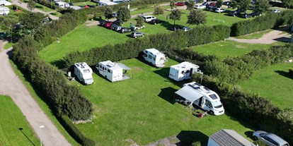 Motorhome parking space - Grauwasserentsorgung - Fehmarn - nur 150 m vom Strand entfernt - Campingplatz Behnke