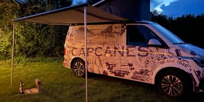 Reisemobilstellplatz - Hunde erlaubt: Hunde teilweise - Grube - Wein trifft Camping am 18.8.22  - Campingplatz Behnke