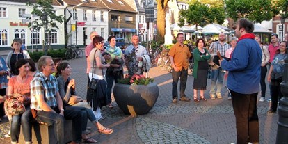 Reisemobilstellplatz - Art des Stellplatz: bei Sehenswürdigkeit - Deutschland - Gemütliche Innenstadt in 46414 Rhede - Kirmesplatz