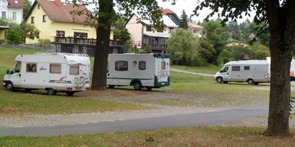 Reisemobilstellplatz - Hunde erlaubt: Hunde erlaubt - Thüringen - Stellplatz "Am Volkshaus" - Wohnmobilstellplatz am Volkshaus