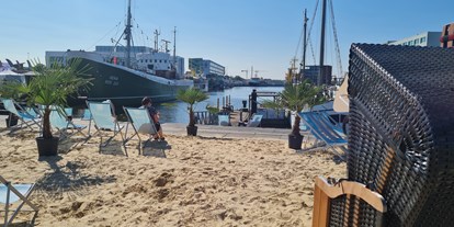 Reisemobilstellplatz - Nordseeküste - Schaufenster Fischereihafen - Ausflugsziel in unmittelbar Nähe - Caravan Stellplatz Havenblick