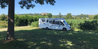 Reisemobilstellplatz - Neckarwestheim - Familie Lutz wohlfühlen und  erholen in schönster Natur