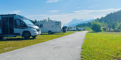 Reisemobilstellplatz - Hunde erlaubt: Hunde erlaubt - Tirol - CamperPark Seefeld