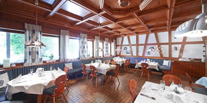 Reisemobilstellplatz - Rödental - Restaurant "Zirbelstube" - Waldhotel Bächlein