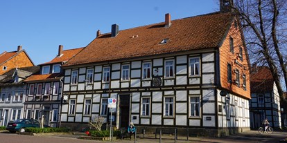 Reisemobilstellplatz - Einbeck - Museum der Zeit - Wohnmobilstellplatz am Freibad in Bockenem