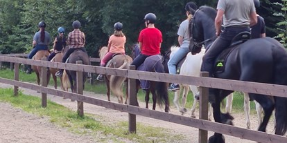 Reisemobilstellplatz - Janův Důl - Ludvikov Horses & Holiday