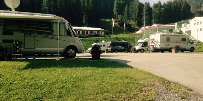 Reisemobilstellplatz - Wohnwagen erlaubt - Graubünden - Wohnmobilstellplatz Samnaun