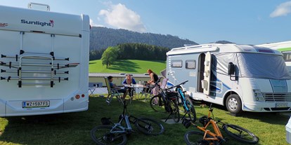 Reisemobilstellplatz - Wohnwagen erlaubt - Steiermark - Stellplatz  HarrerHill