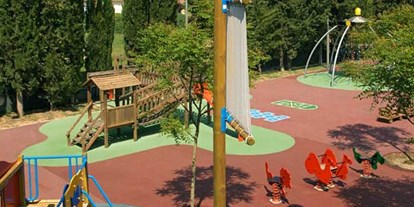 Motorhome parking space - Spielplatz - Chianti - Siena - Campingplatz Parco delle Piscine****
