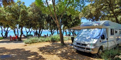 Motorhome parking space - SUP Möglichkeit - Zadar - Campingplatz Straško****