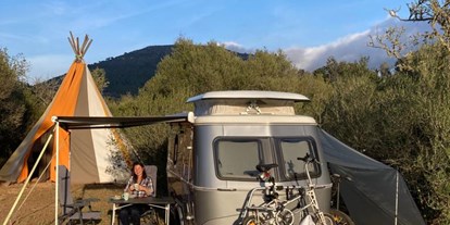 Reisemobilstellplatz - Wohnwagen erlaubt - Spanien - Finca bei Llucmajor - privater Stellplatz 