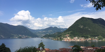 Reisemobilstellplatz - Umgebungsschwerpunkt: See - Lombardei - Blick zu Monteisola - Parcheggio Gerolo