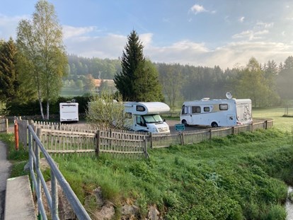 Motorhome parking space - Bademöglichkeit für Hunde - Schwarzwald - Camping Bankenhof Hinterzarten am Titisee