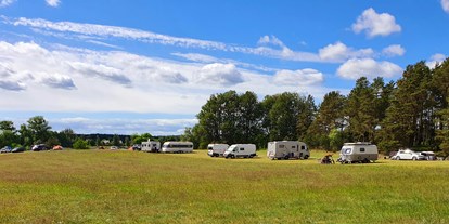 Reisemobilstellplatz - Duschen - Lärz - Stellplätze  - Camping Am Kluger See
