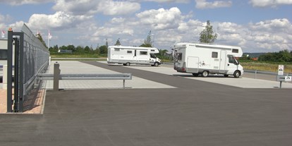 Reisemobilstellplatz - Stromanschluss - Emmendingen - Ernst Caravan & Freizeit Center GmbH