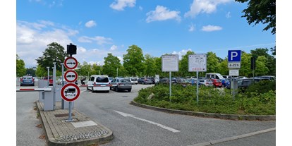 Reisemobilstellplatz - öffentliche Verkehrsmittel - Mecklenburg-Vorpommern - Parkplatz Jägerweg