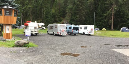 Motorhome parking space - Duschen - Graubünden - Camping Sur En