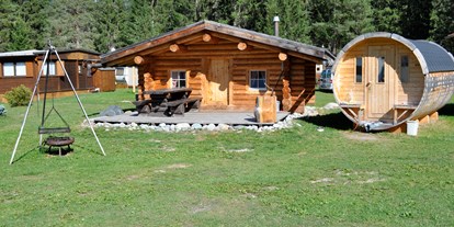 Motorhome parking space - Angelmöglichkeit - Graubünden - Es gibt verschiedene Mietobjekte! - Camping Sur En