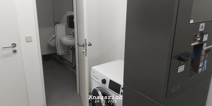 Reisemobilstellplatz - Entsorgung Toilettenkassette - Magdeburg - Stellplatz am Winterhafen 