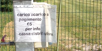 Reisemobilstellplatz - Hunde erlaubt: Hunde erlaubt - Italien - AA-TAnkstelle Beyfin