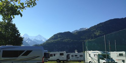 Motorhome parking space - WLAN: am ganzen Platz vorhanden - Switzerland - Stellplätze - Camping Hobby 3