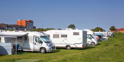 Reisemobilstellplatz - Art des Stellplatz: bei Gewässer - Nordseeküste - Camping Schillig