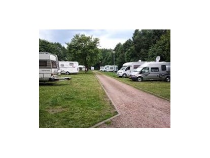 Reisemobilstellplatz - WLAN: am ganzen Platz vorhanden - Termunterzijl - Camperplaats Veendam 