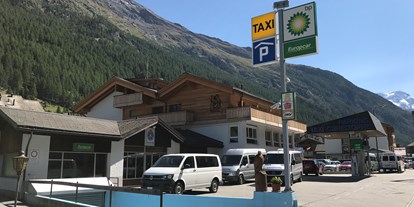 Reisemobilstellplatz - Stromanschluss - Bürchen - Stellplatz Taxi Christophe - nur Parking keine Übernachtung 