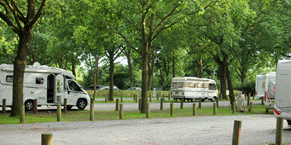 Motorhome parking space - SUP Möglichkeit - Bremen - Reisemobil-Stellplatz - Am Kuhhirten - Bremen