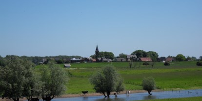 Reisemobilstellplatz - Umgebungsschwerpunkt: Fluss - Nordrhein-Westfalen - Blick auf den Klever Ortsteil Schenkenschanz - Stellplatz Schenkenschanz
