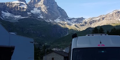 Motorhome parking space - Aosta Valley - Stellplatz Breuil Cervinia  - Area di Sosta Camper Breul Cervinia