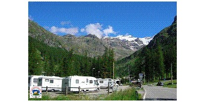 Reisemobilstellplatz - Art des Stellplatz: ausgewiesener Parkplatz - Aostatal - Area attrezzata sosta Camper Tschaval