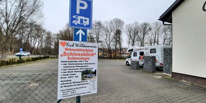 Motorhome parking space - Art des Stellplatz: bei Gewässer - Thüringer Wald - Wohnmobilstellplatz "Schlossblick" Schleusingen