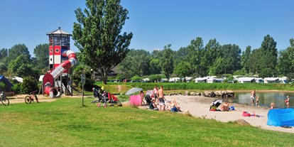 Reisemobilstellplatz - Umgebungsschwerpunkt: Meer - Strand am Spielplatz - Wohnmobilpark Wulfener Hals