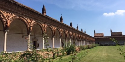 Reisemobilstellplatz - WLAN: am ganzen Platz vorhanden - Italien - Certosa di Pavia