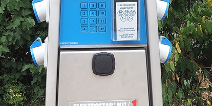 Reisemobilstellplatz - Entsorgung Toilettenkassette - Lauscha - Stromversorgung - Wohnmobilstellplatz „Vesteblick“
